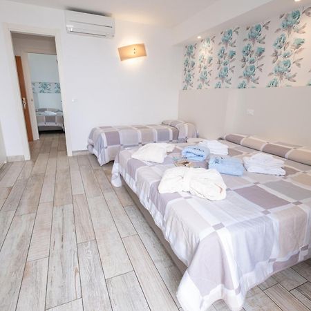 Hotel Capitol Gatteo a Mare Εξωτερικό φωτογραφία
