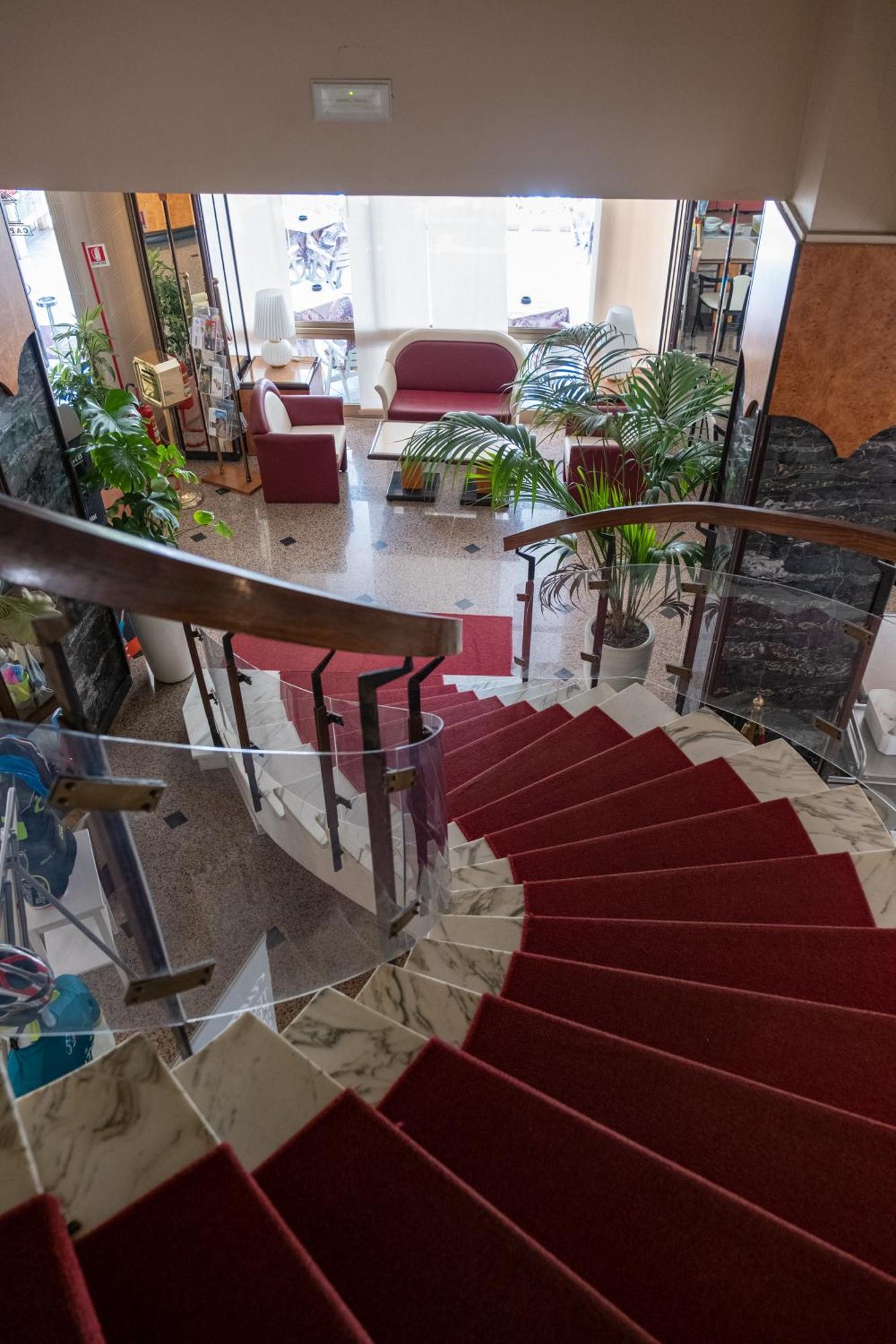 Hotel Capitol Gatteo a Mare Εξωτερικό φωτογραφία